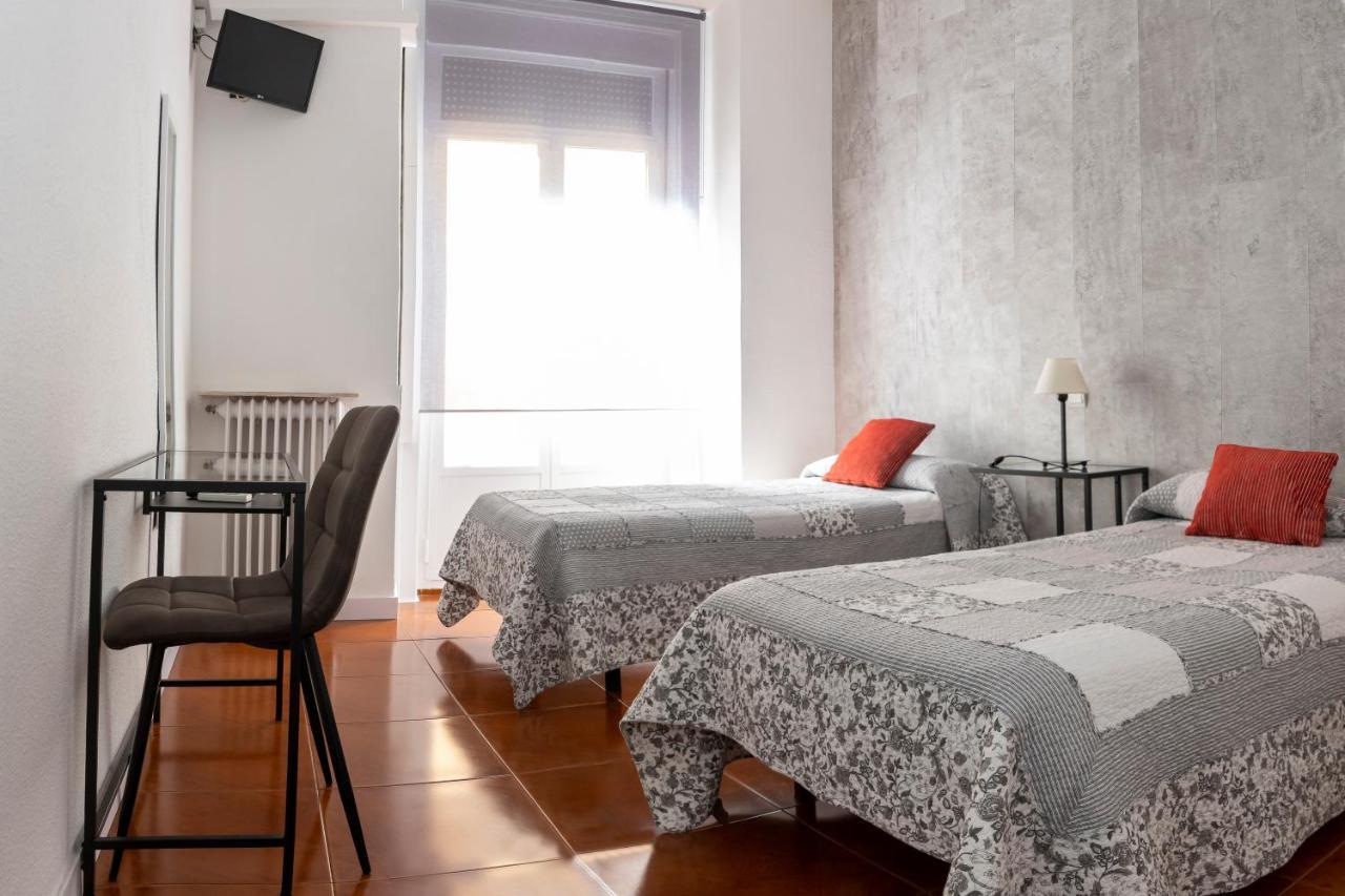 Hostal Tokio Madrid Kültér fotó